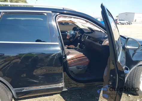 2014 Volkswagen Touareg Tdi Executive из США, поврежденный, VIN WVGEP9BP6ED010186